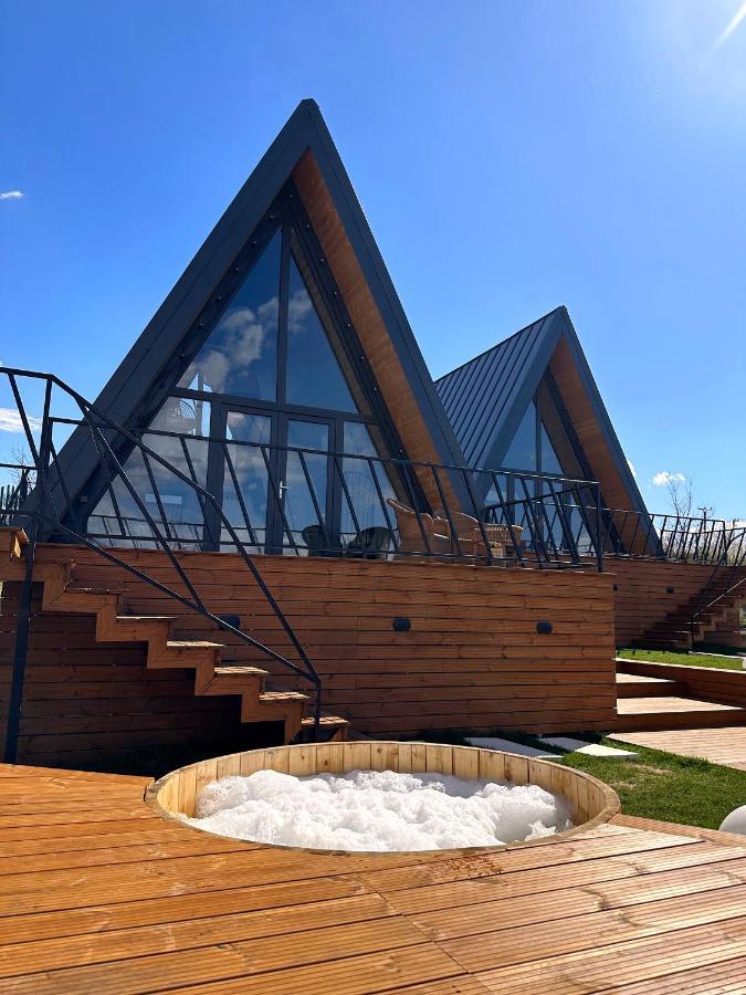 A-By The Lake - Private A Frame Villas Caciulati Exterior photo